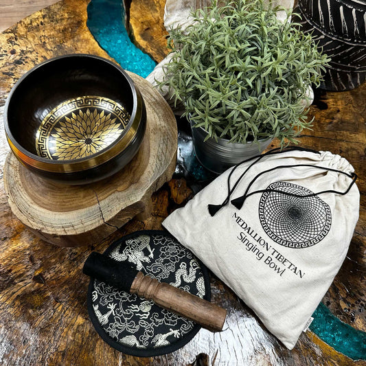 Hand Beaten & Engraved Singing Bowl Gift Set - 14cm - Round Medallions for your rituals
