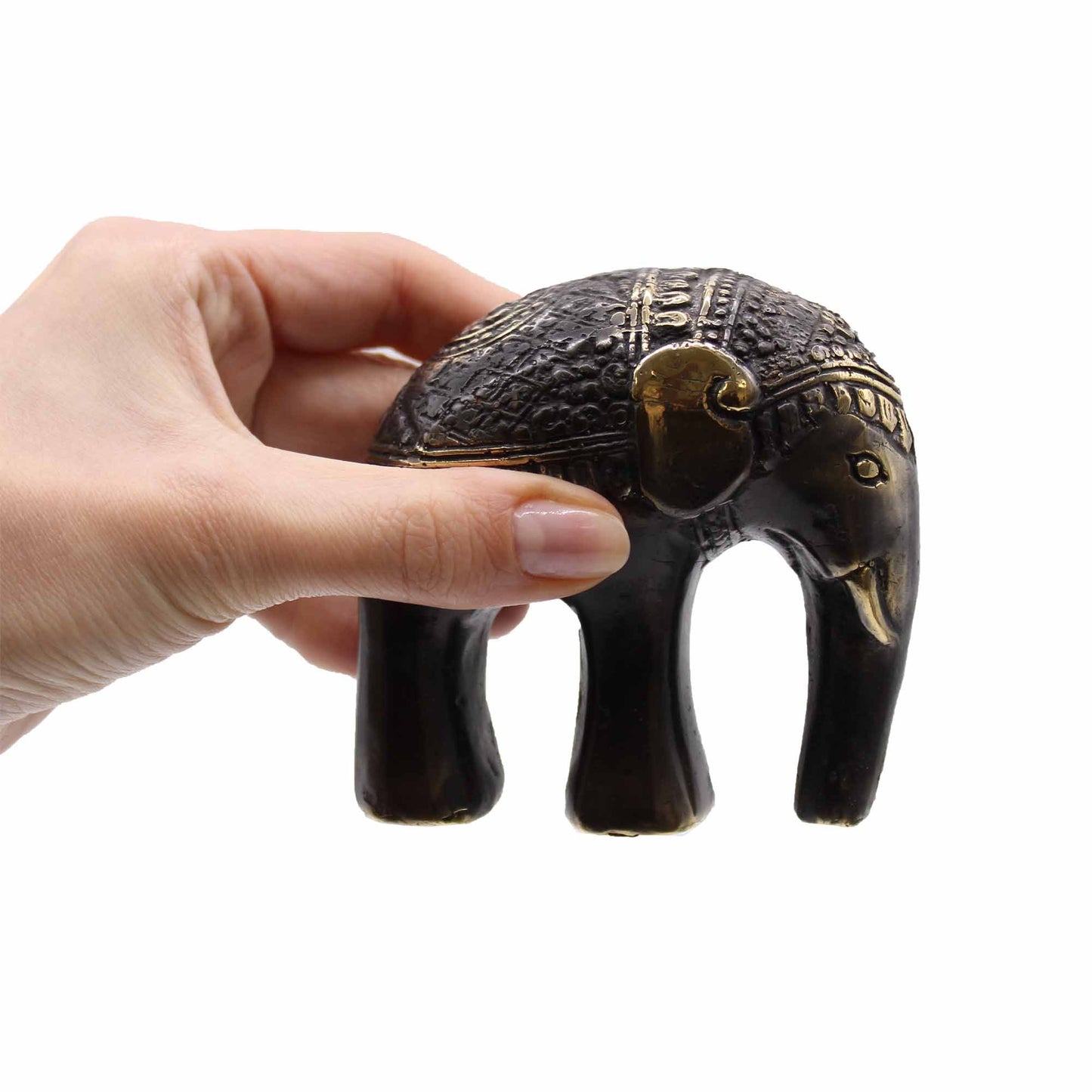 Authentic Art Elephant Set of 3 perspective detail 3 showcasing clean geometry and natural material finishes