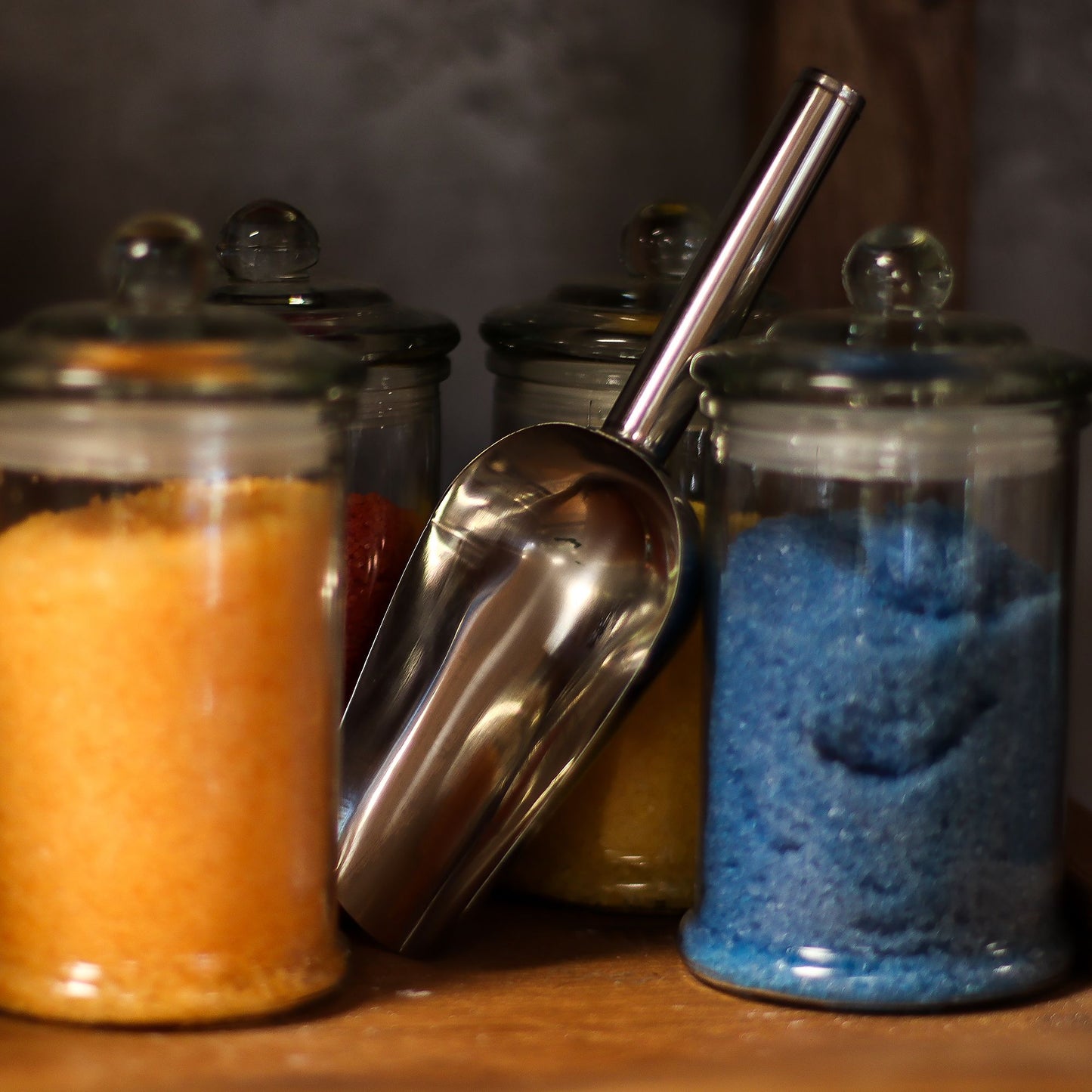 Metal Scoop (1 only)