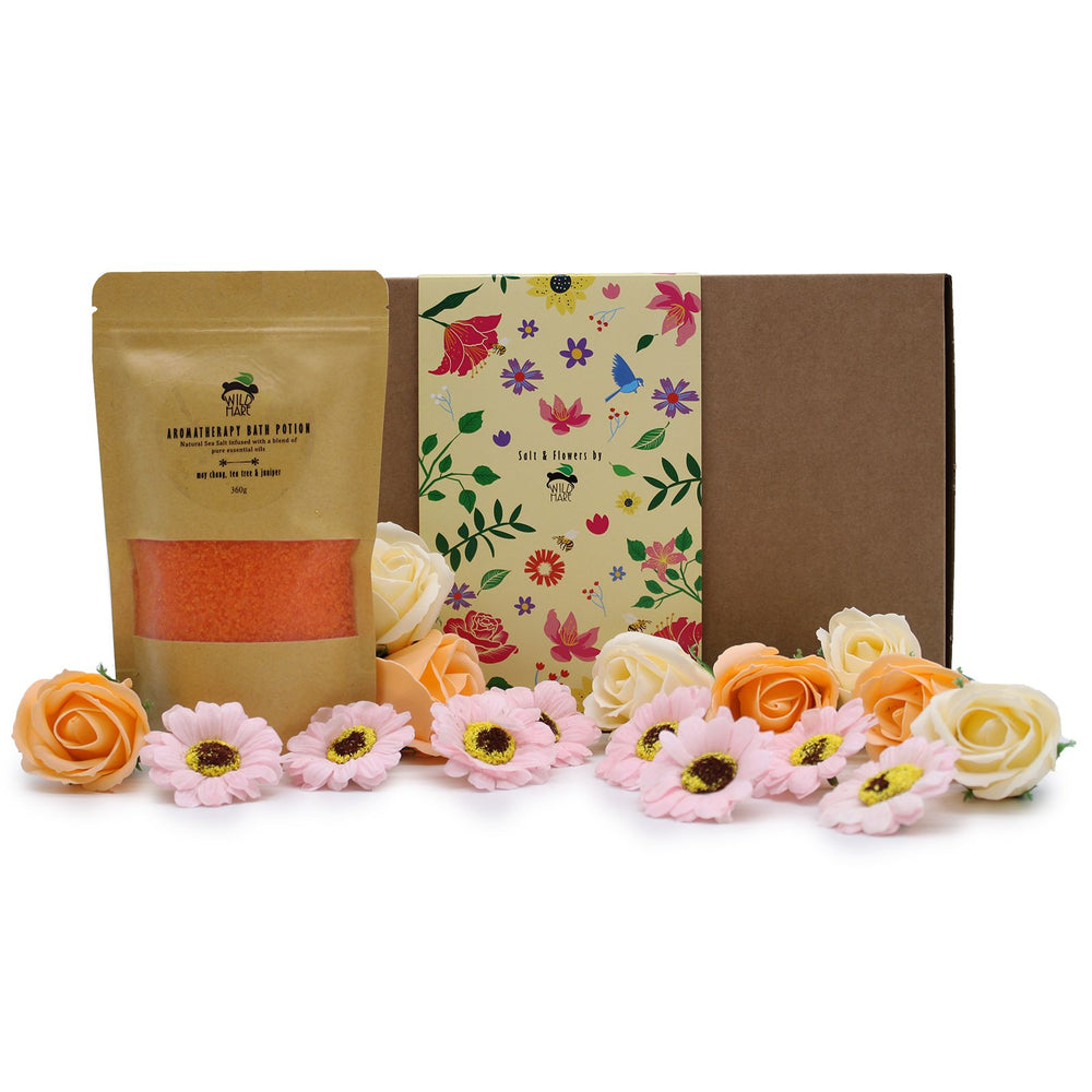Wild Hare Total Detox bath salt and flowers set — deep cleansing transformative ritual gift