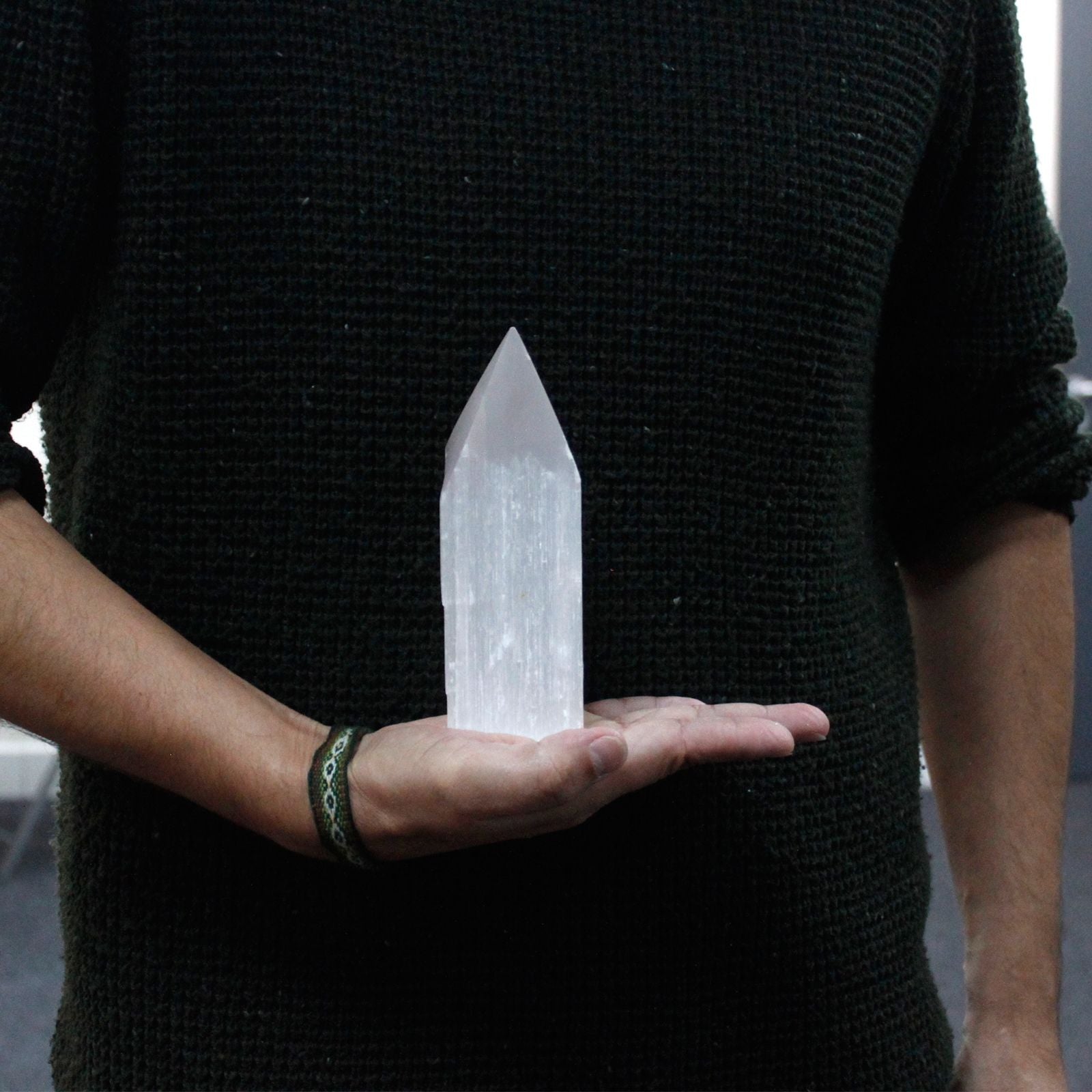 Authentic Selenite Pencil Point Tower - 15 cm perspective detail 2 showcasing clean geometry and natural material finishes