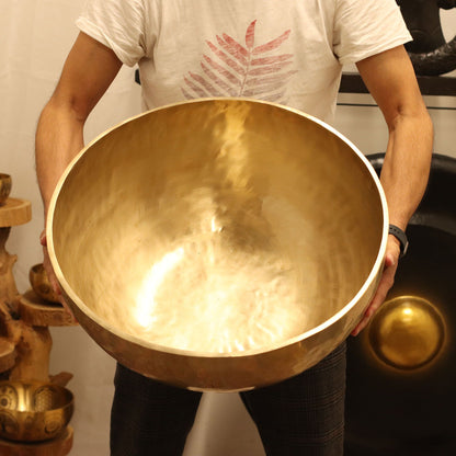 Lygus - Didžiulis vibracinis ant kojų statomas dubuo - 50x20cm - 10,7kg