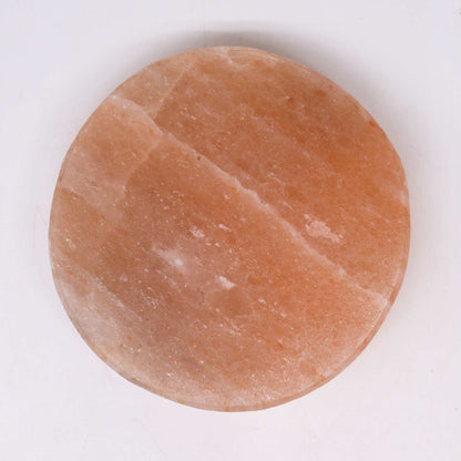 Authentic Himalayan Salt Cooking Plate - Round - 20x20x5cm perspective detail 2 showcasing clean geometry and natural material finishes